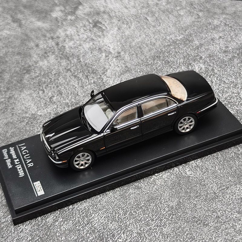 AR BOX Diecast 1:64 Scale XJ6  - đánh giá và giá Die Cast Car 1 64
