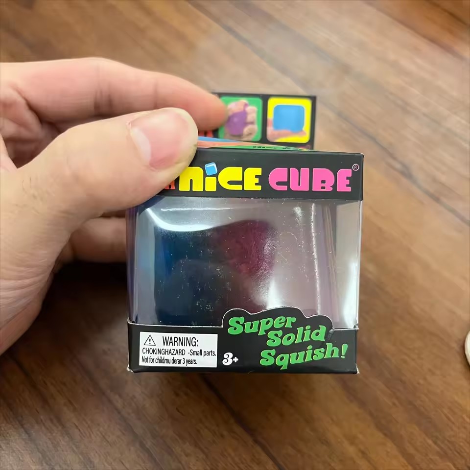 Schylling NeeDoh Rainbow Cube  - đánh giá và giá Fidget Cube Original
